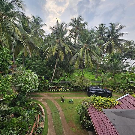 Maleyam Homestay Riverside Kozhikode Εξωτερικό φωτογραφία